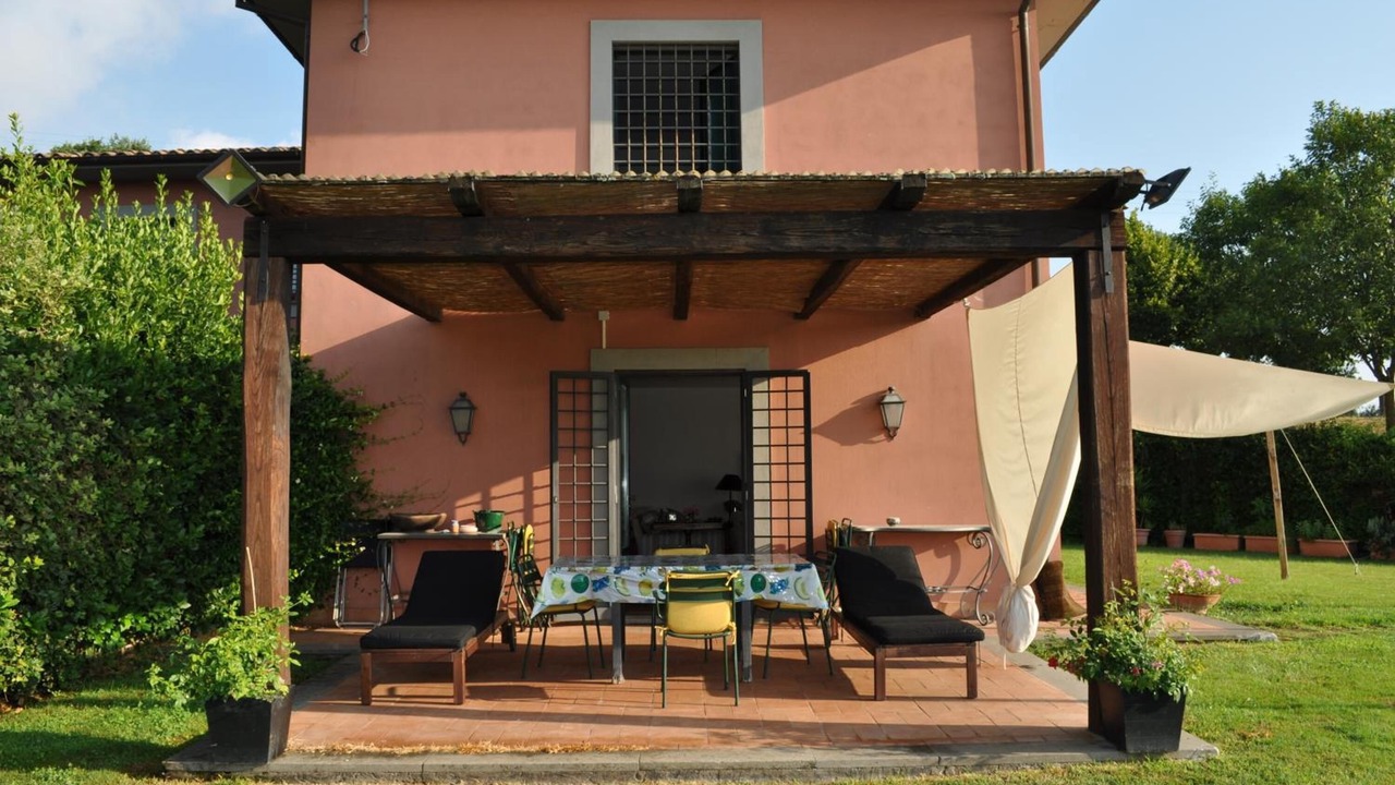 Photo of Patio Balcony in Nepi