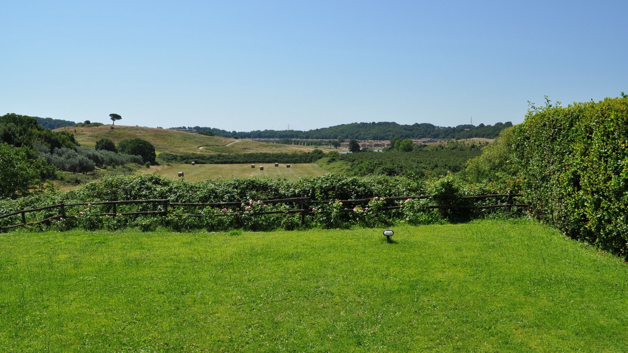 Photo of Outdoor in Nepi