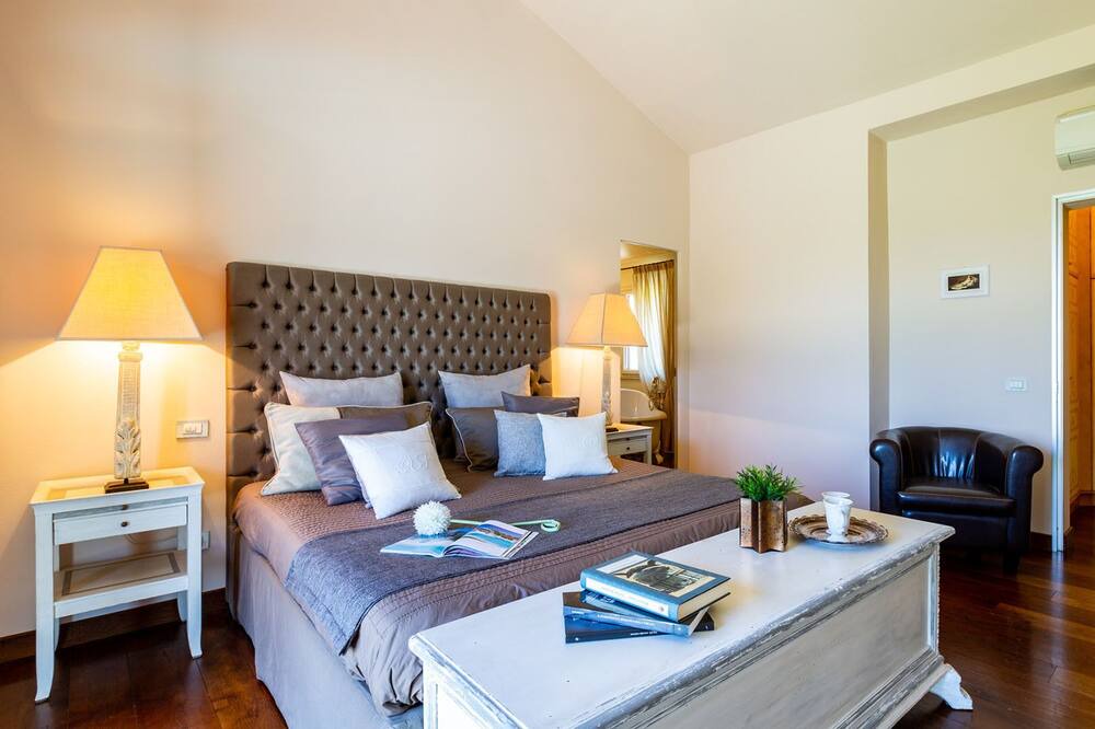 Photo of Bedroom in Suvereto