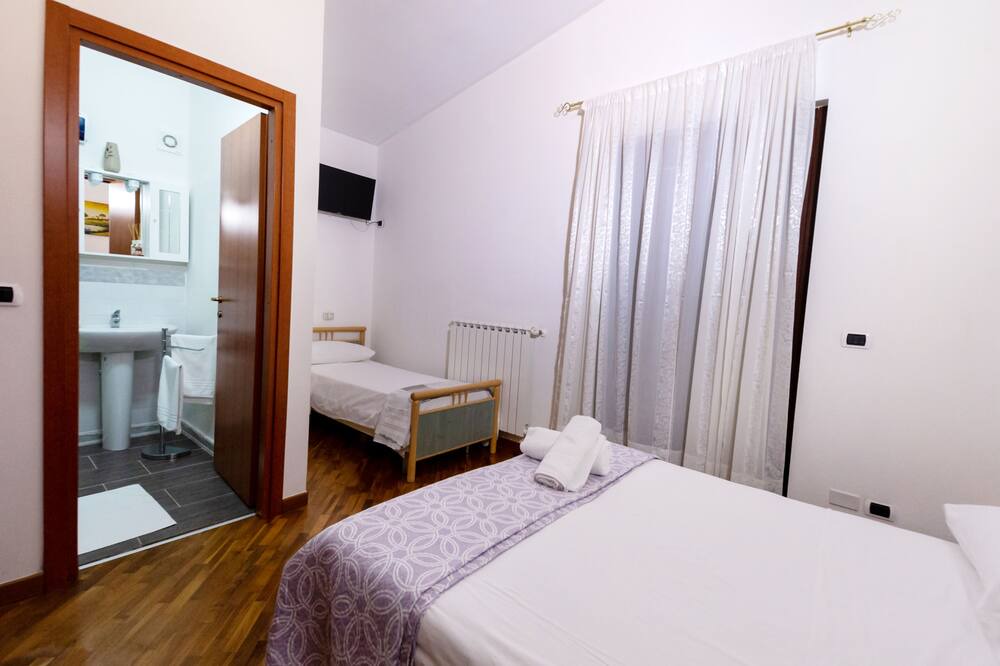 Photo of Bedroom in Trani