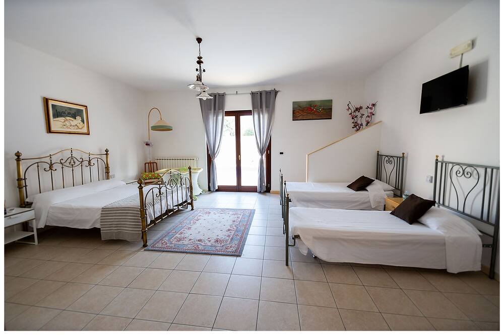 Photo of Bedroom in Trani