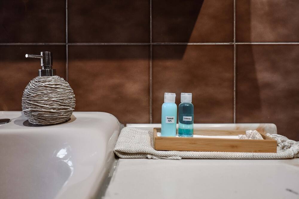 Photo of Bathroom in Zona XVI Torrenova