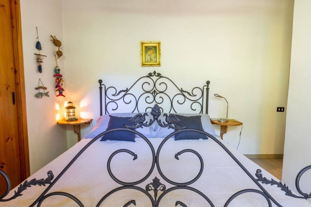 Photo of Bedroom in Mondello
