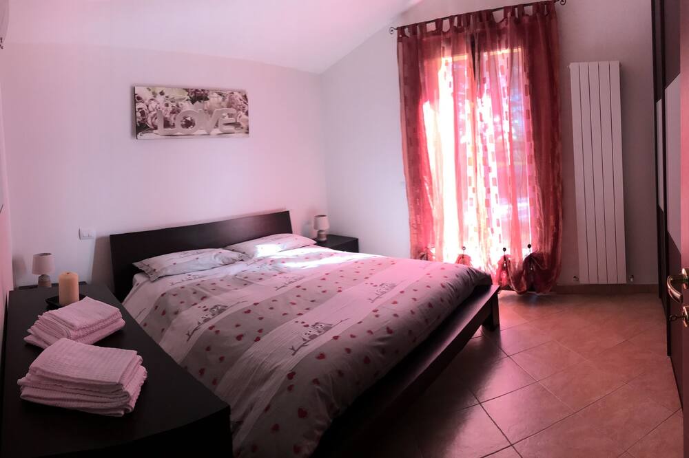 Photo of Bedroom in Rosceto
