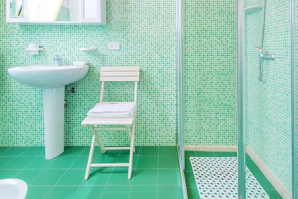 Photo of Bathroom in Alezio