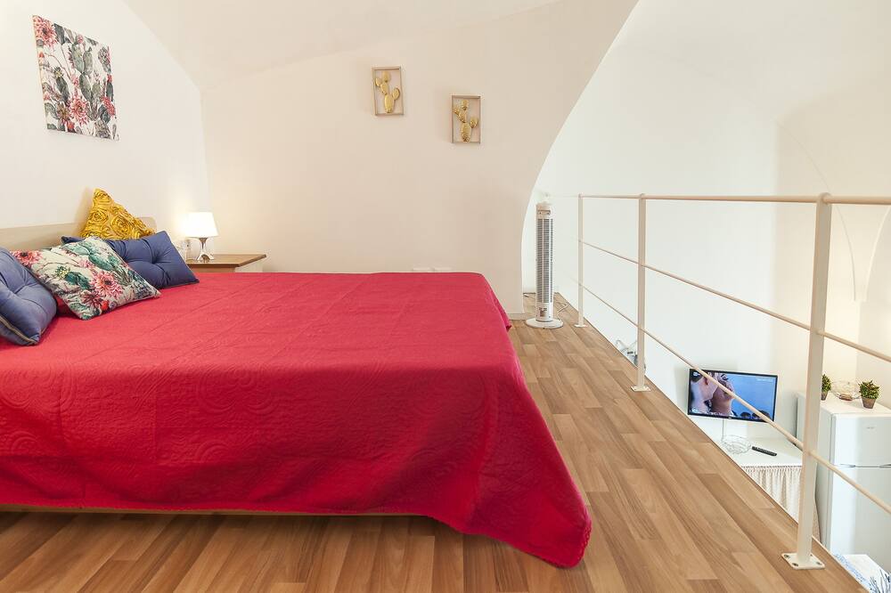 Photo of Bedroom in Sperlonga