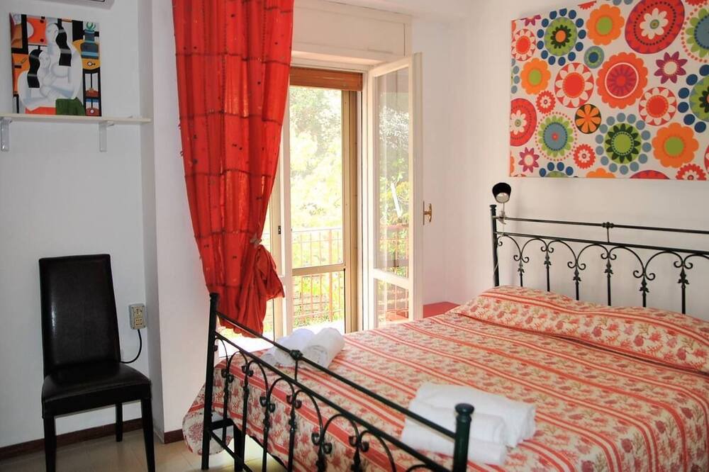 Photo of Bedroom in Sperlonga
