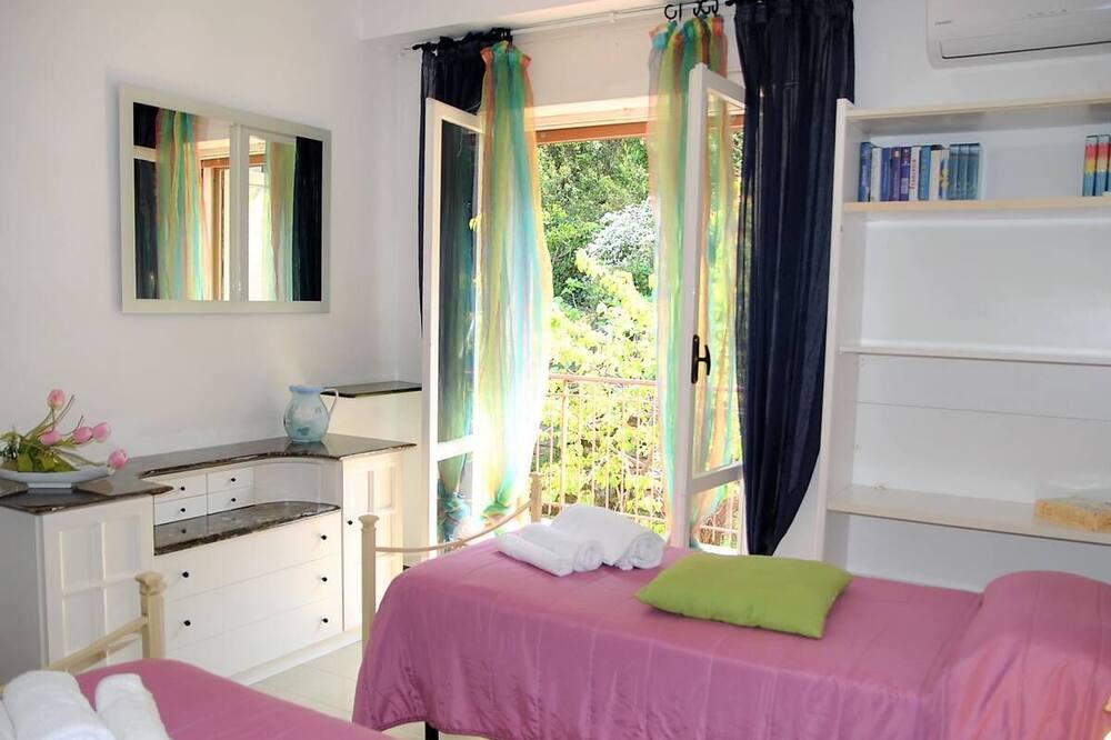 Photo of Bedroom in Sperlonga