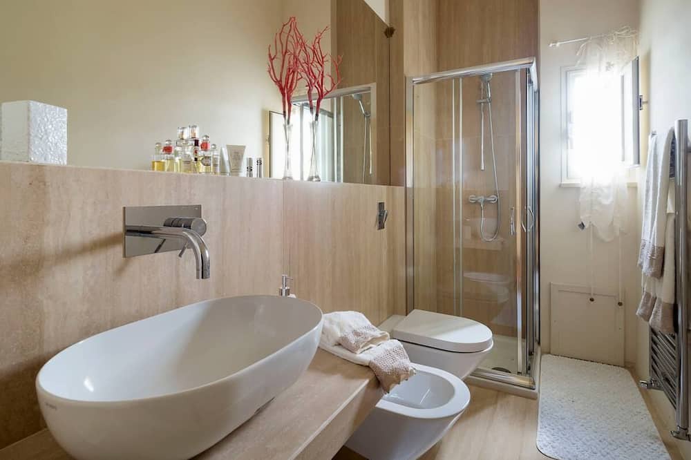 Photo of Bathroom in Salemi