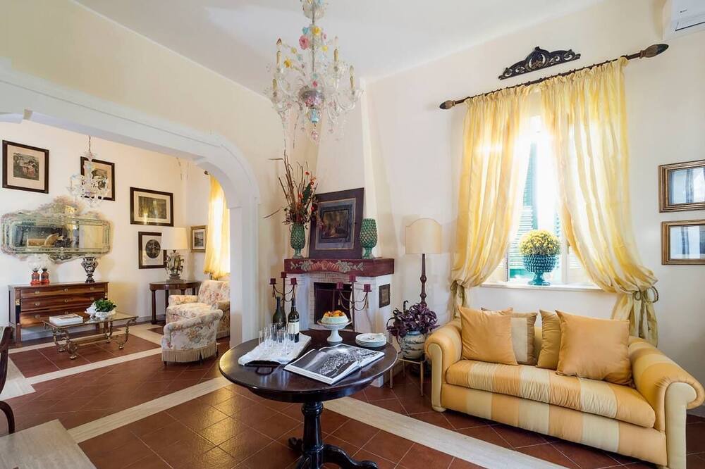 Photo of Livingroom in Salemi