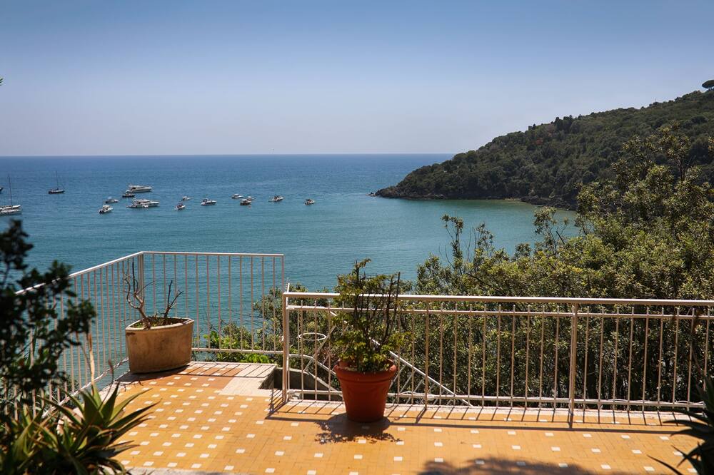 Photo of Patio Balcony in Selvacava