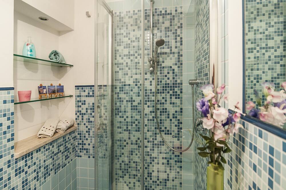 Photo of Bathroom in Sperlonga