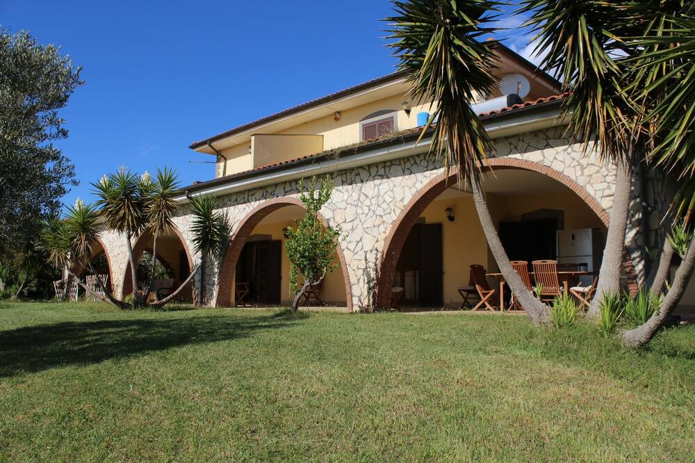 Photo of Outdoor in Tarquinia