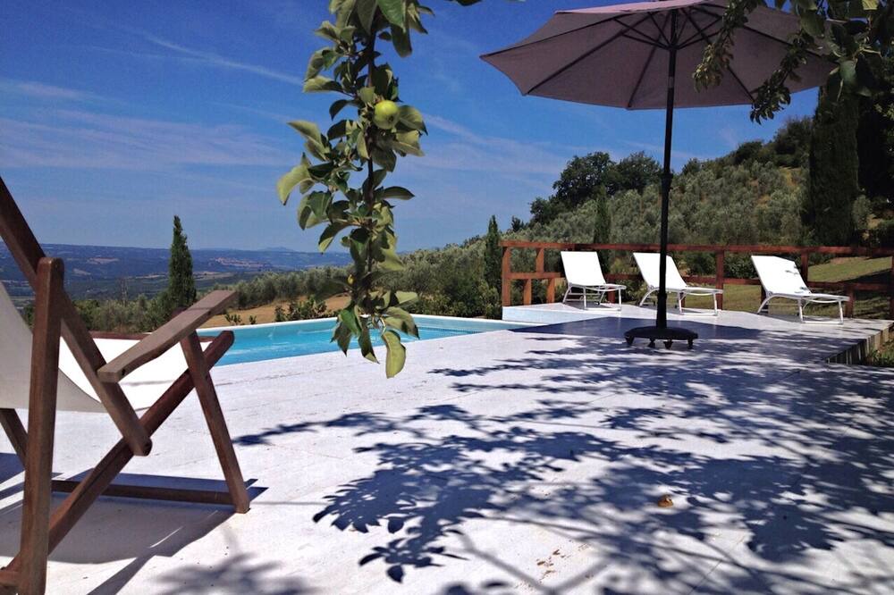 Photo of Outdoor in Baschi