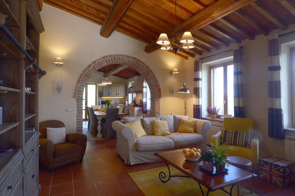 Photo of Livingroom in Panicale