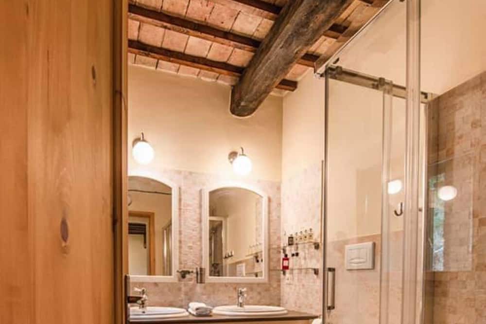 Photo of Bathroom in Panicale