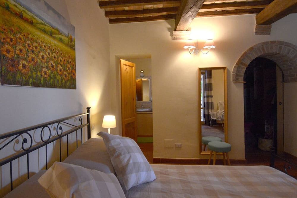 Photo of Bedroom in Panicale