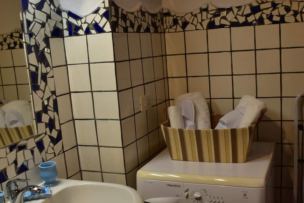 Photo of Bathroom in Capena