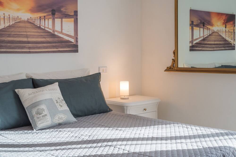 Photo of Bedroom in Zona XIX Casal Morena