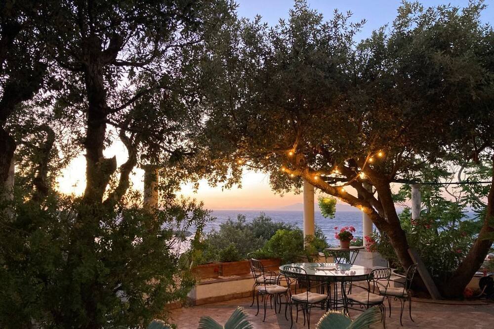 Photo of Patio Balcony in Porto Santo Stefano