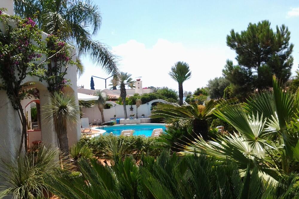Photo of Outdoor in Colonia Elena