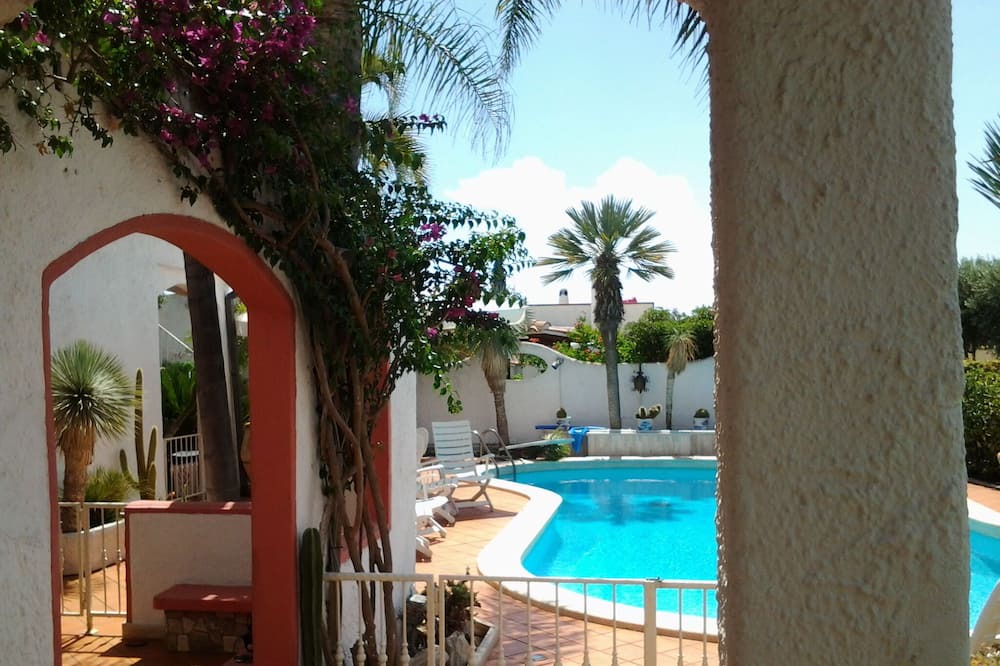 Photo of Outdoor in Colonia Elena