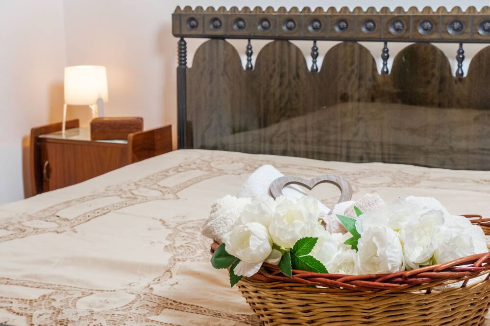 Photo of Bedroom in Villa Castelli