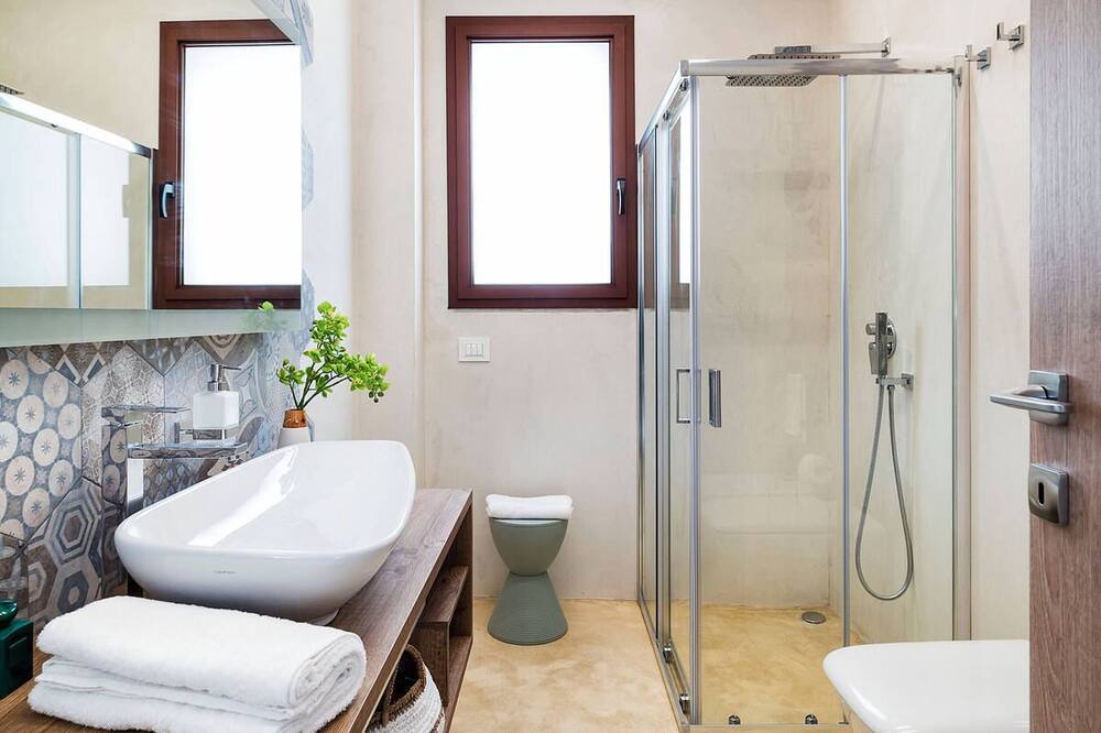 Photo of Bathroom in Reitani