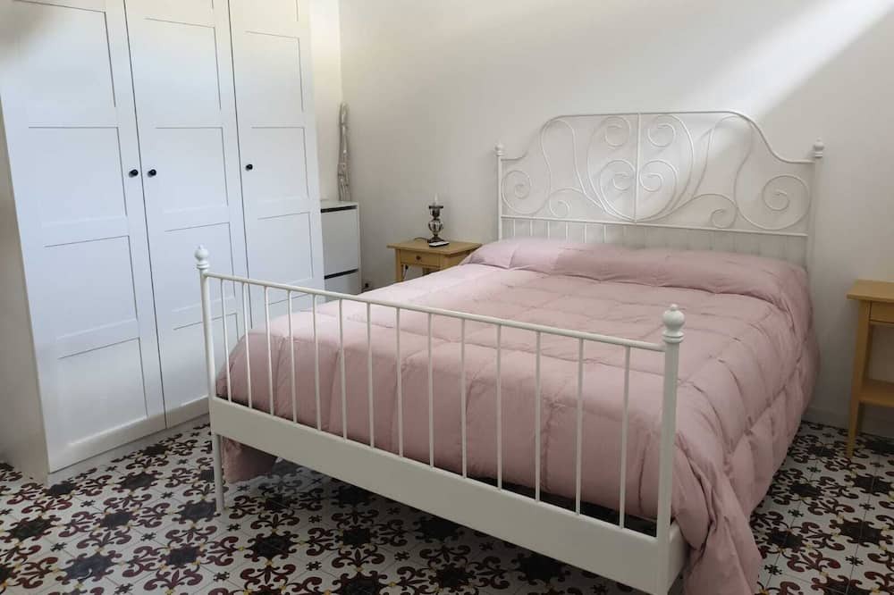 Photo of Bedroom in Formia