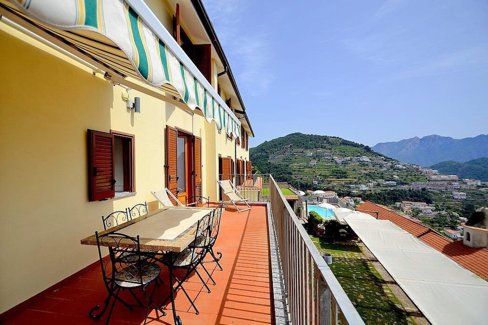Photo of Patio Balcony in Scala