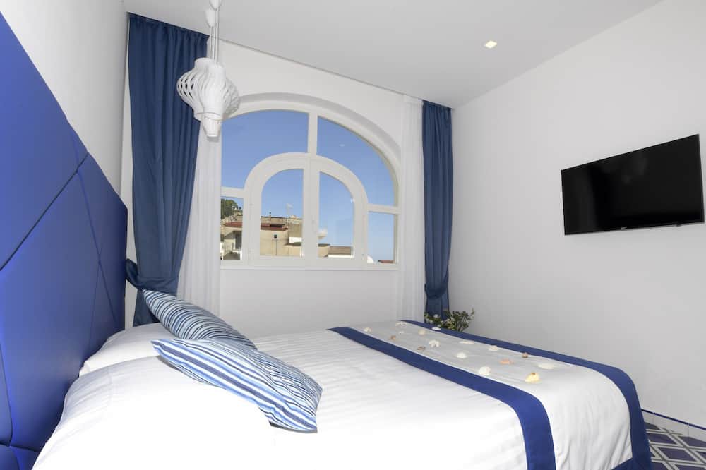 Photo of Bedroom in Pontone