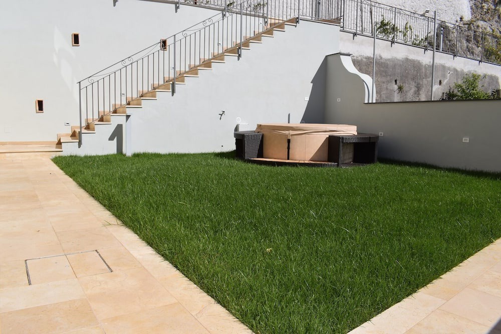 Photo of Outdoor in Pontone