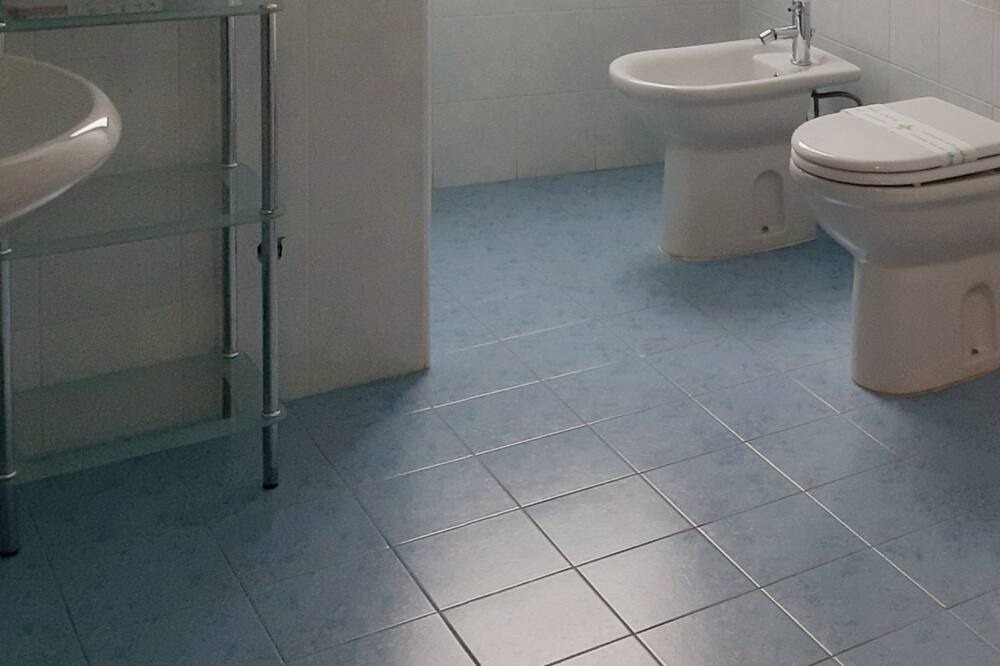 Photo of Bathroom in Leverano