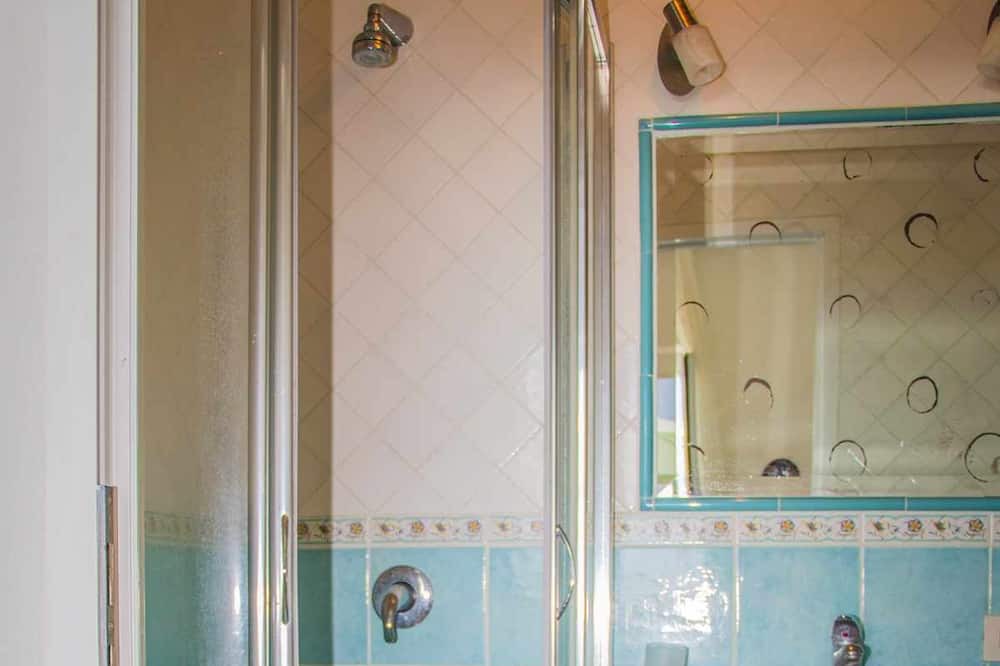 Photo of Bathroom in Le Forna