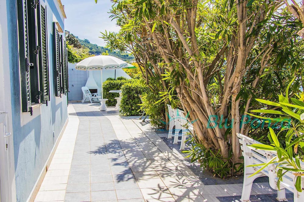 Photo of Outdoor in Le Forna