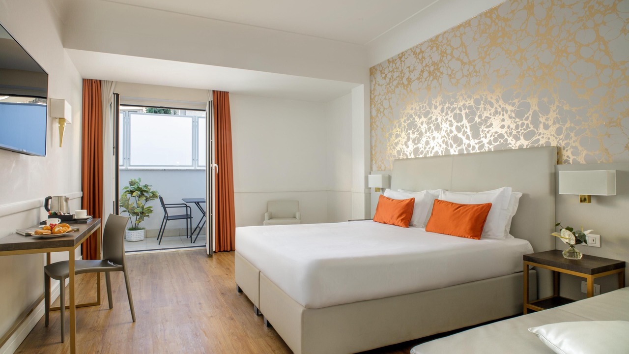 Photo of Bedroom in EUR