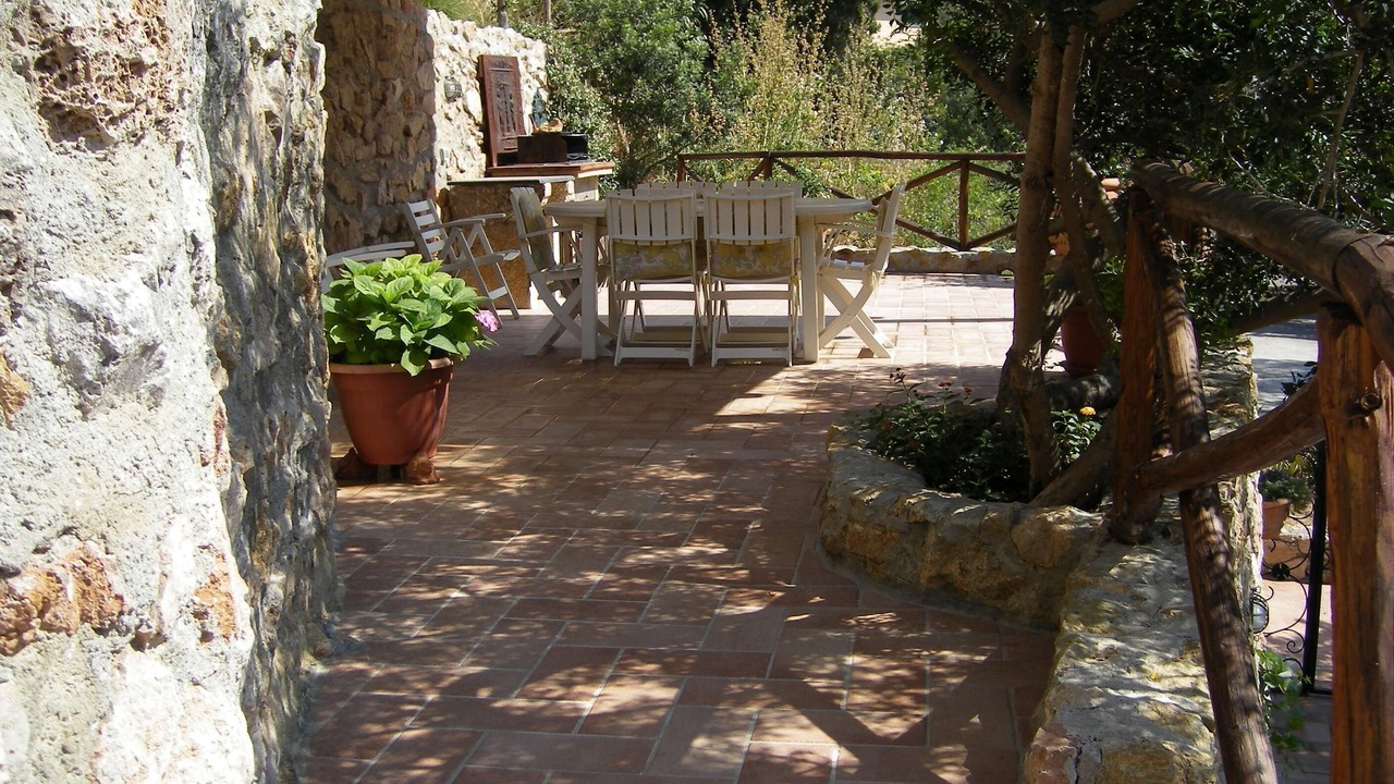 Photo of Patio Balcony in Cala Piccola