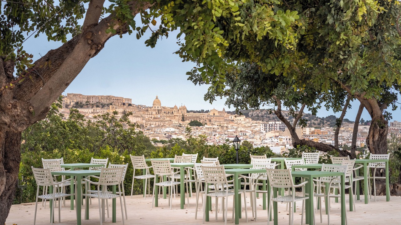 Photo of Others in Noto