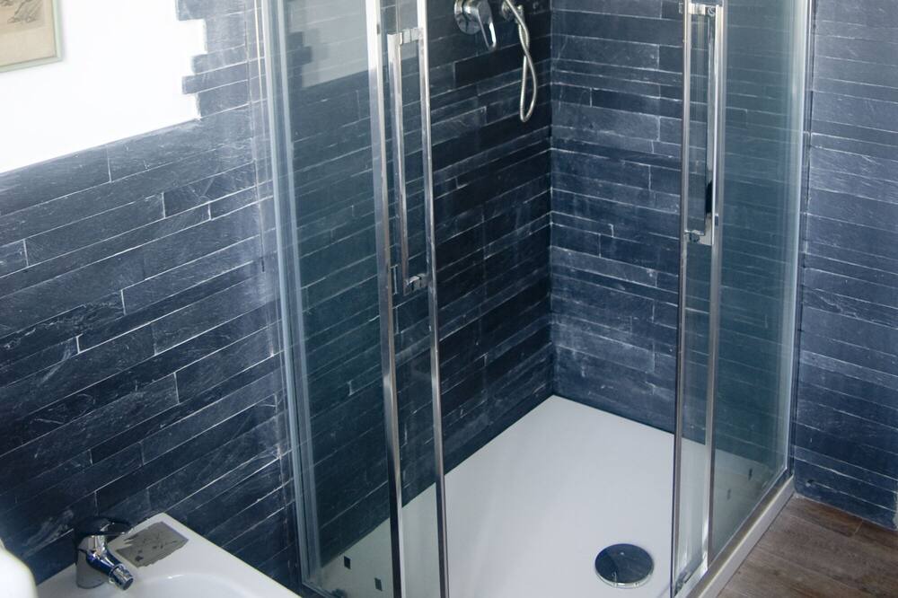 Photo of Bathroom in San Lorenzo