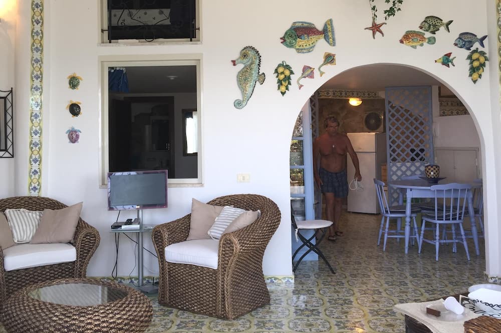 Photo of Livingroom in Latina Lido