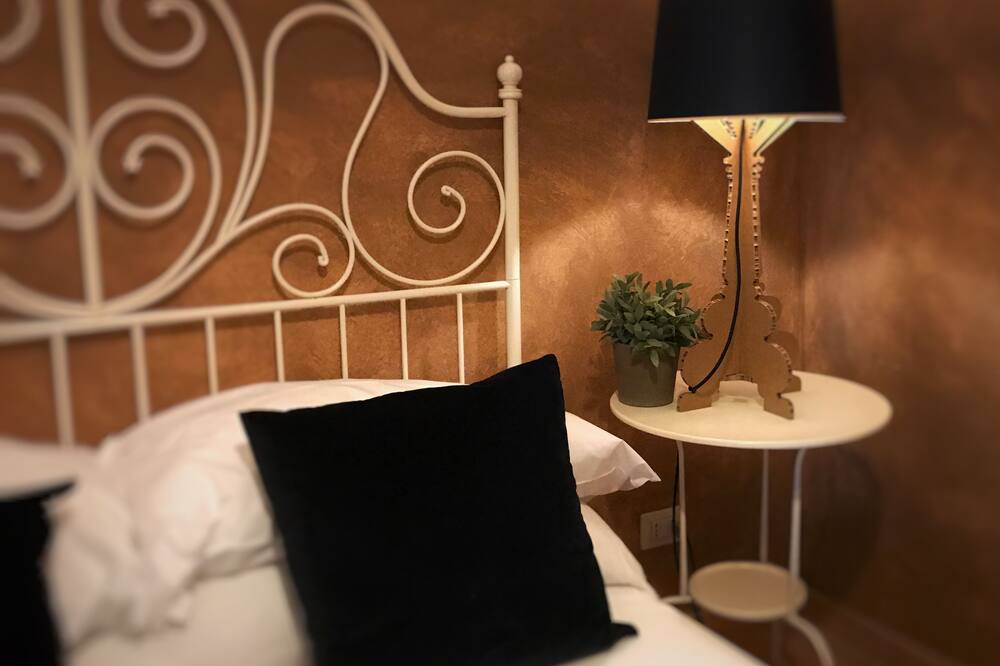 Photo of Bedroom in Capalbio