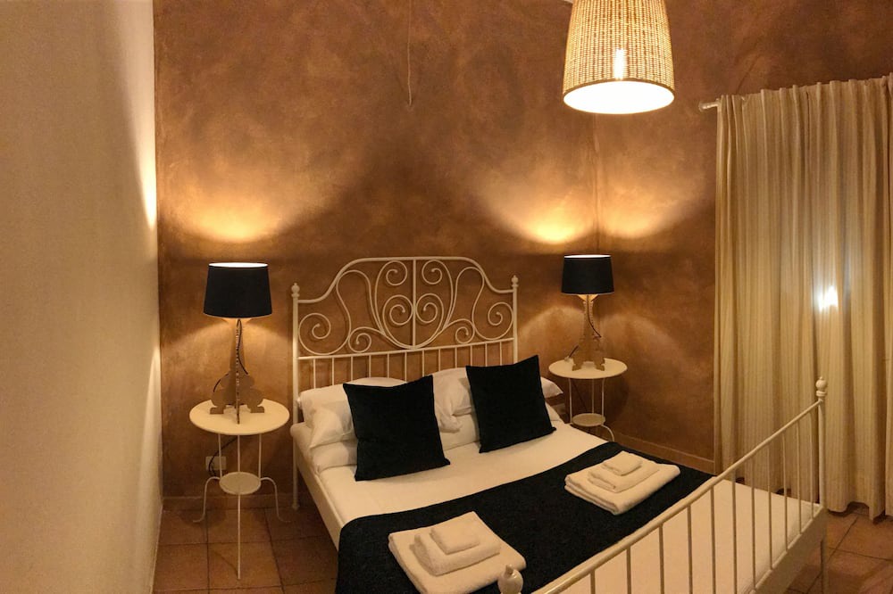 Photo of Bedroom in Capalbio