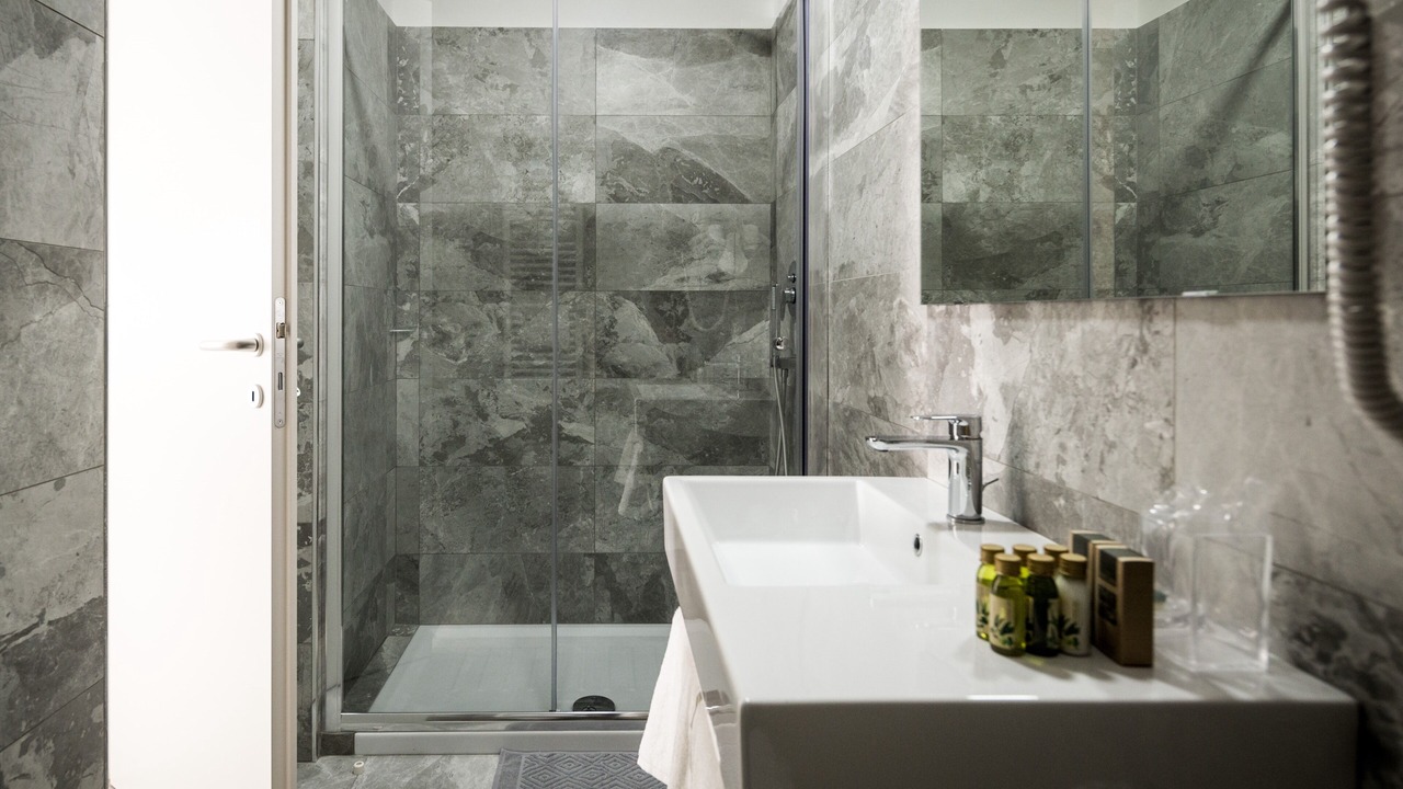 Photo of Bathroom in Esquilino