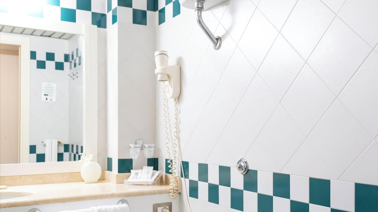 Photo of Bathroom in Brindisi Histotic Center