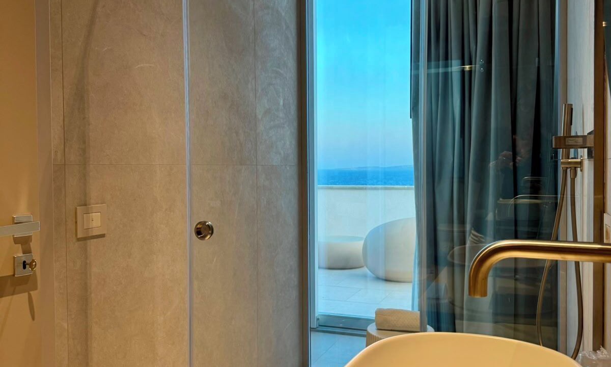 Photo of Bathroom in Levanzo