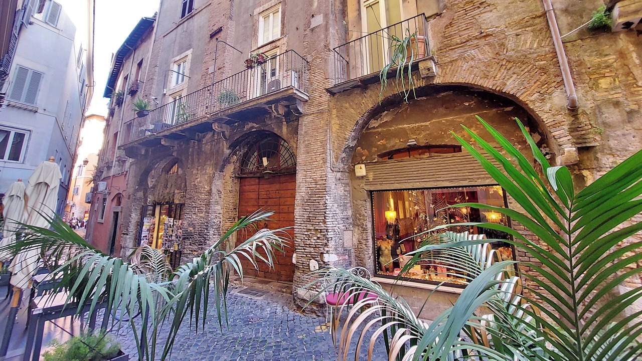 Photo of Outdoor in Rione VI Parione