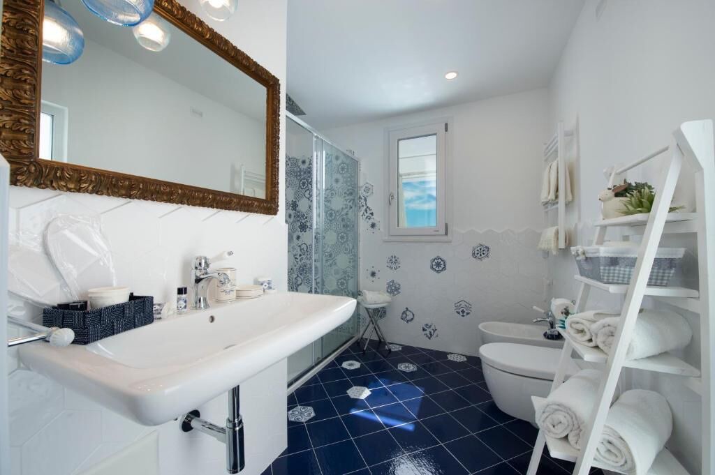 Photo of Bathroom in Chiesa Nuova
