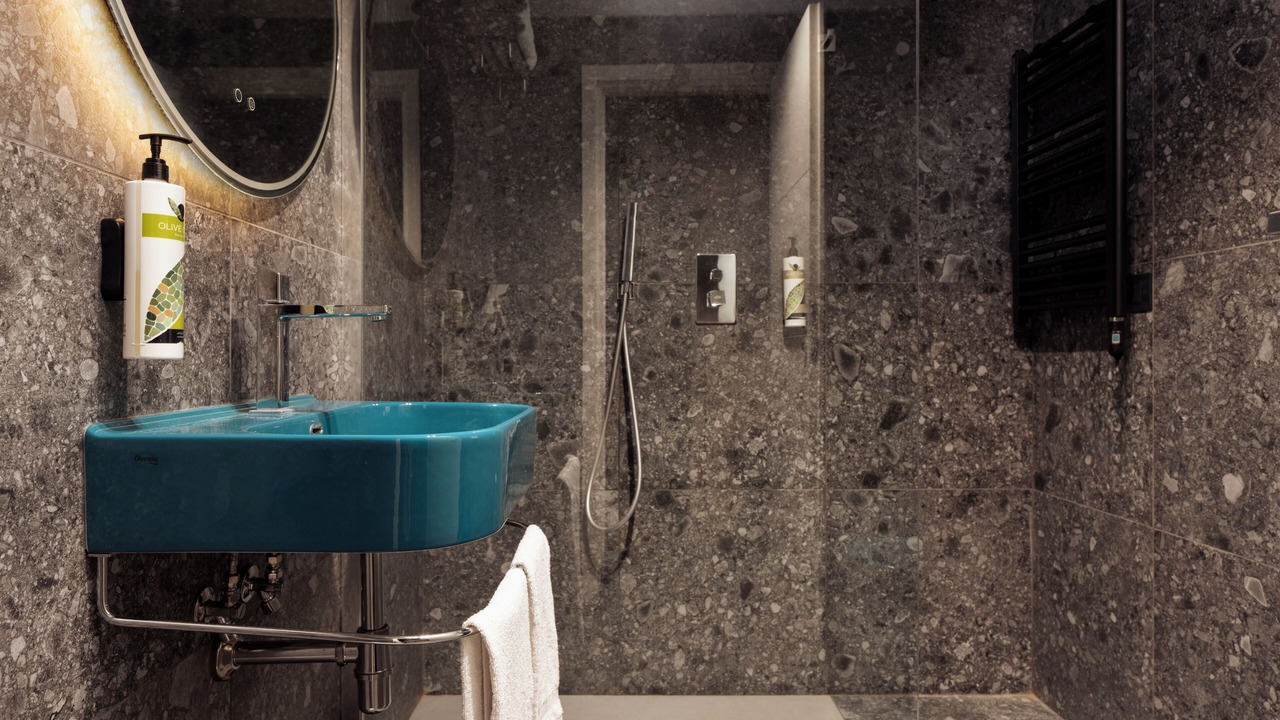 Photo of Bathroom in Salario