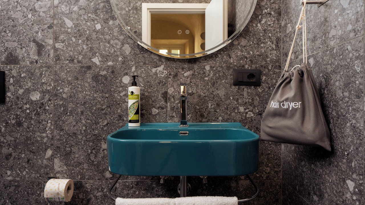 Photo of Bathroom in Salario