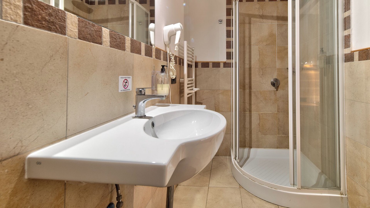 Photo of Bathroom in Civitavecchia